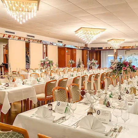 Vier Linden Kiek In 3* Kassel-Goettingen