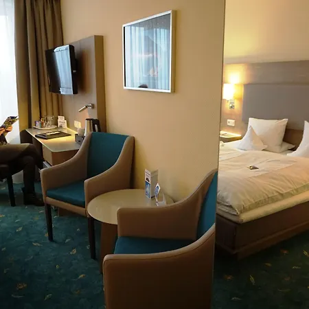 Vier Linden Kiek In 3* Kassel-Goettingen