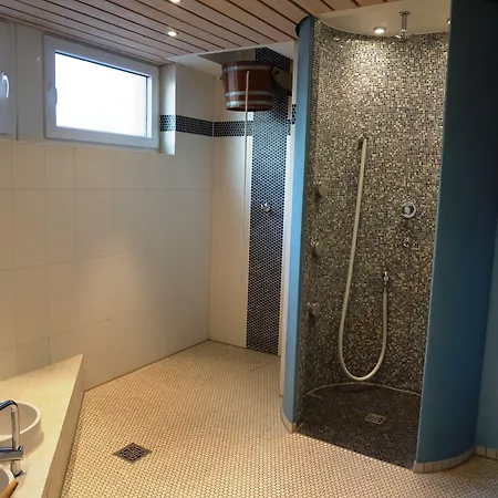 Vier Linden Kiek In 3* Kassel-Goettingen