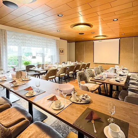 מלון Vier Linden Kiek In Kassel-Goettingen