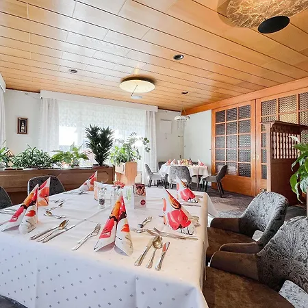 Vier Linden Kiek In מלון 3*