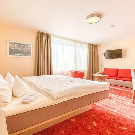 Vier Linden Kiek In מלון Kassel-Goettingen